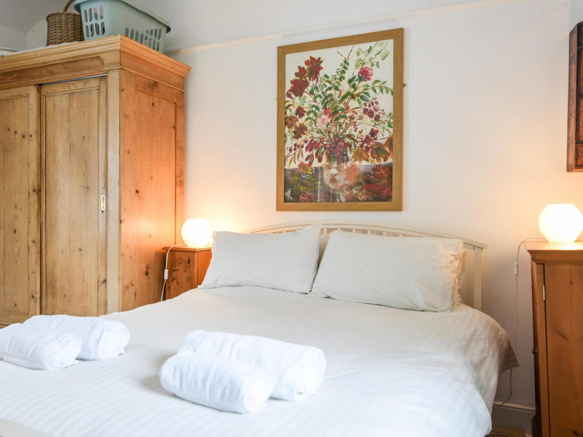 Naunton Cottage 라임레지스 외부 사진